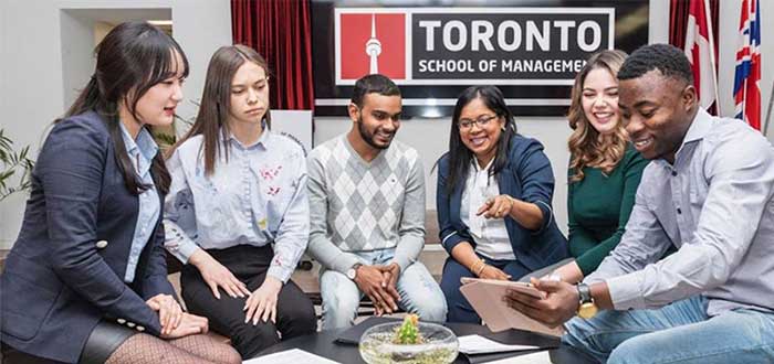 colleges-en-canada-toronto-school-of-management